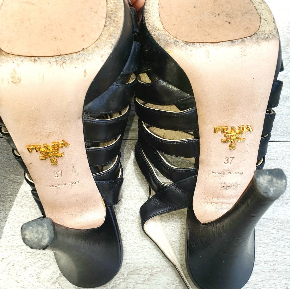 ⭐HP 11/23⭐Prada platform cage stilettos sz 7 - Picture 4 of 8